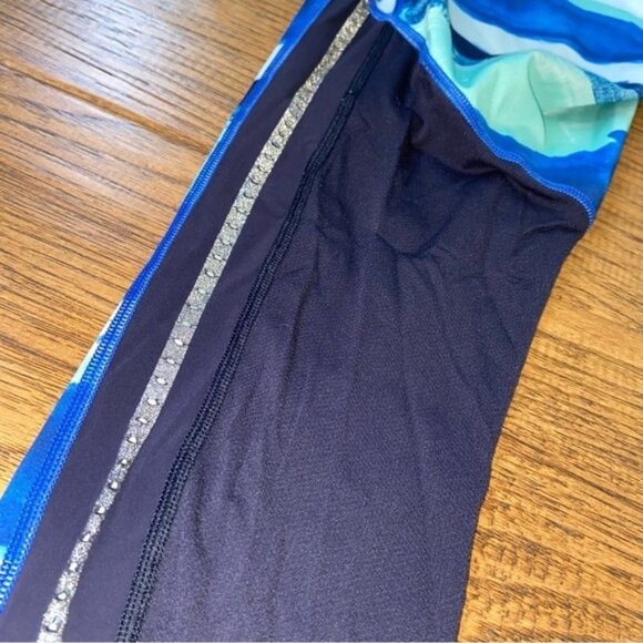 Lululemon Pace Pusher Crop Luxtreme Brush Strokes Harbor Blue Menthol Deep Navy - Picture 6 of 11